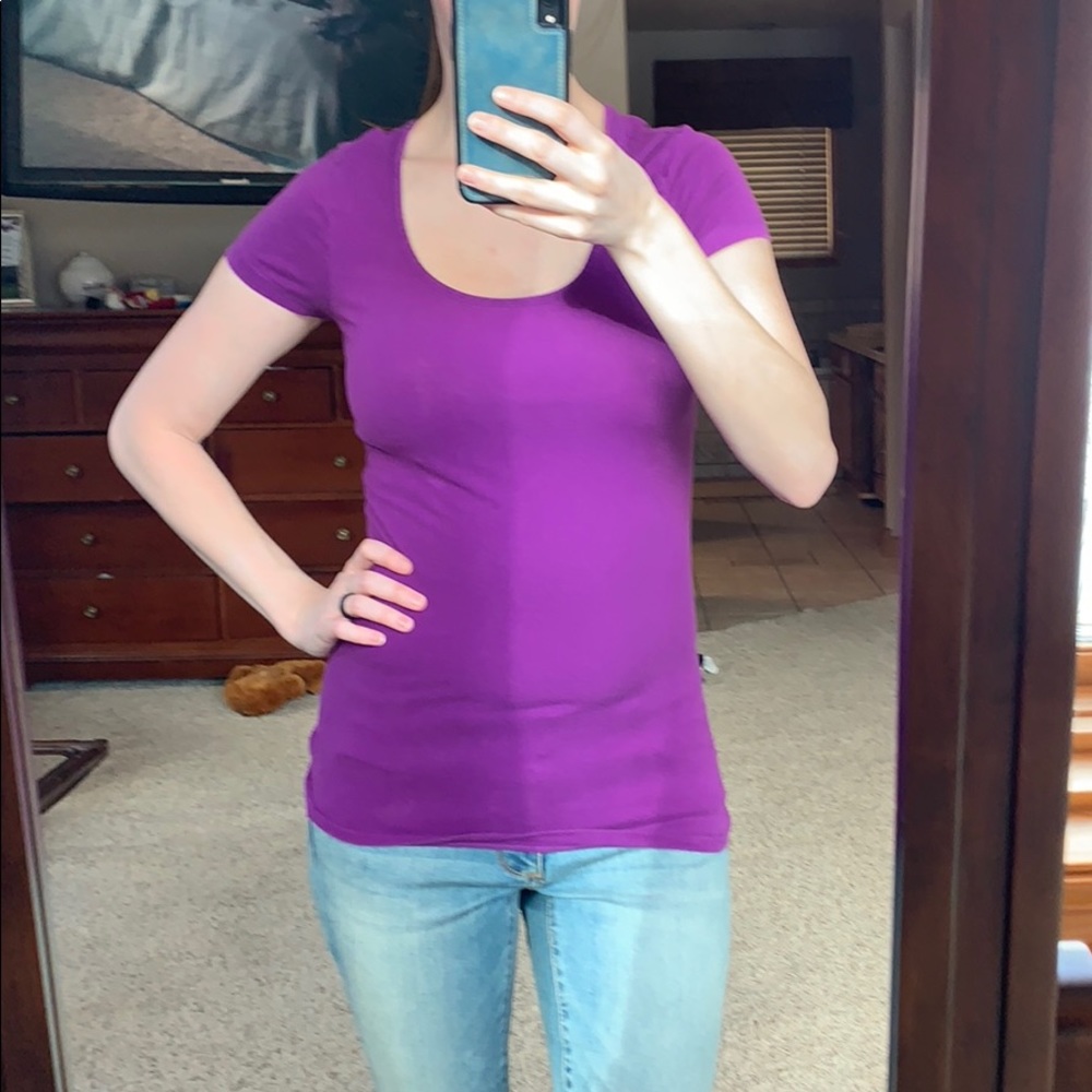 Old Navy purple fitted T-shirt